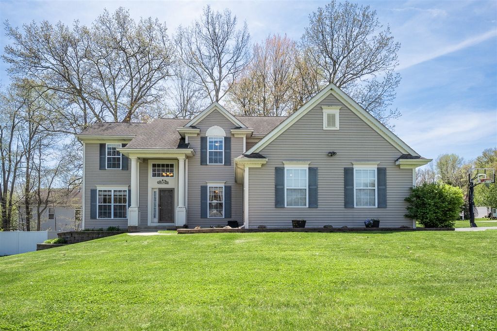 1637 Tanager Lane, Kalamazoo, MI 49009