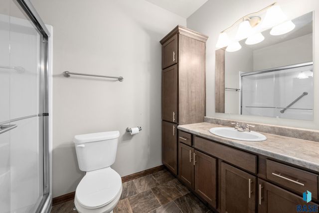 3411 E Bison Trl Trail, Sioux Falls, SD 57108