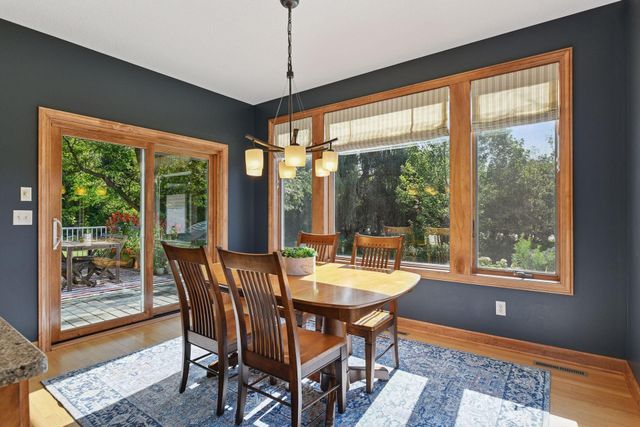 1646 Isabella Parkway, Chaska, MN 55318