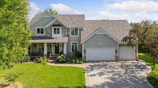 1646 Isabella Parkway, Chaska, MN 55318