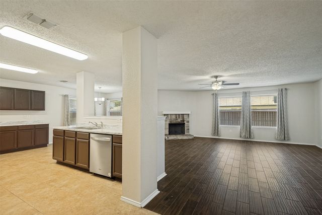 7612 Mosspoint Court, Denton, TX 76210