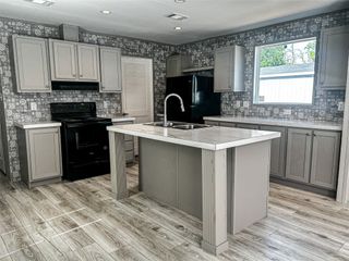 2722 Cypress Street, Granbury, TX 76048