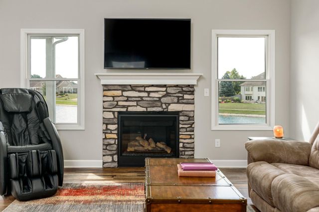 1224 E Monroe Street, Decatur, IN 46733