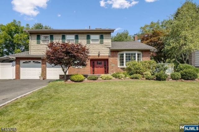 6 Davenport Avenue, Roseland, NJ 07068