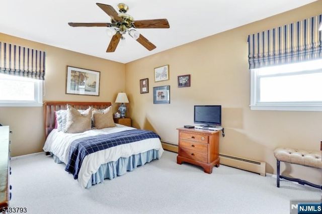 6 Davenport Avenue, Roseland, NJ 07068