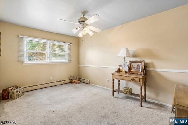6 Davenport Avenue, Roseland, NJ 07068