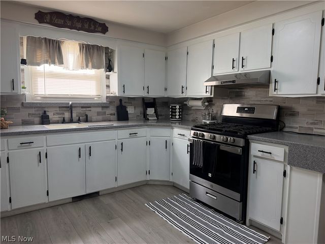 538 S Silver Street, Louisville, OH 44641