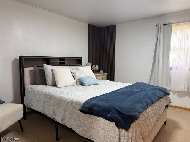 538 S Silver Street, Louisville, OH 44641
