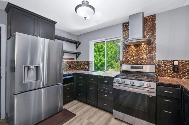 11250 Ball Rd, Grass Valley, CA 95949