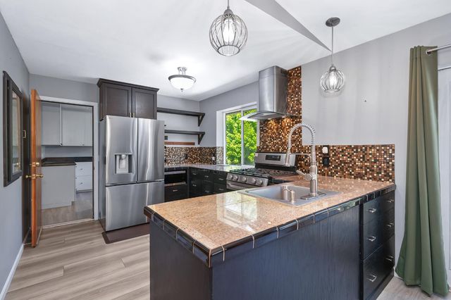 11250 Ball Rd, Grass Valley, CA 95949