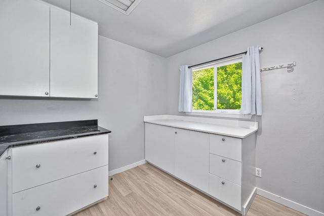 11250 Ball Rd, Grass Valley, CA 95949