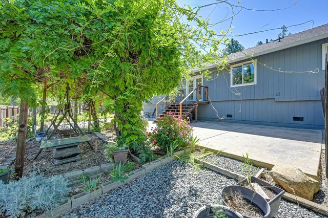 11250 Ball Rd, Grass Valley, CA 95949