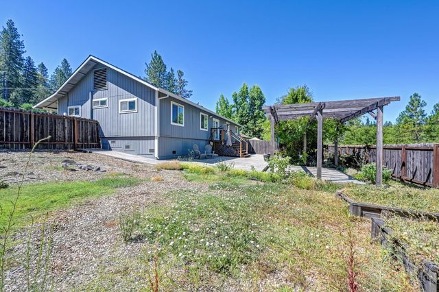11250 Ball Rd, Grass Valley, CA 95949