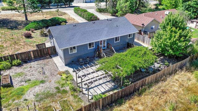 11250 Ball Rd, Grass Valley, CA 95949