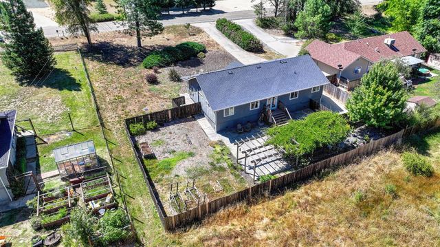 11250 Ball Rd, Grass Valley, CA 95949