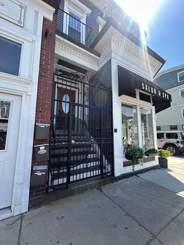701 East Broadway 1, Boston, MA 02127