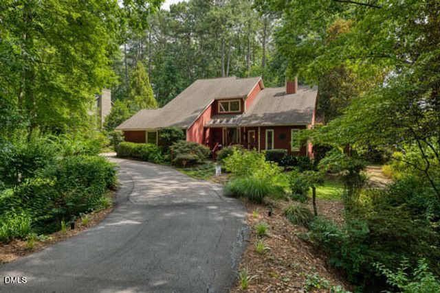 818 Lake Forest Drive, Raleigh, NC 27615
