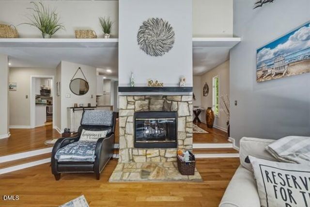 818 Lake Forest Drive, Raleigh, NC 27615