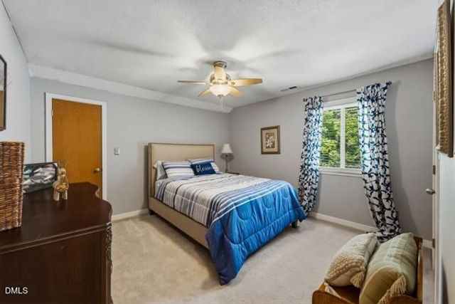 818 Lake Forest Drive, Raleigh, NC 27615