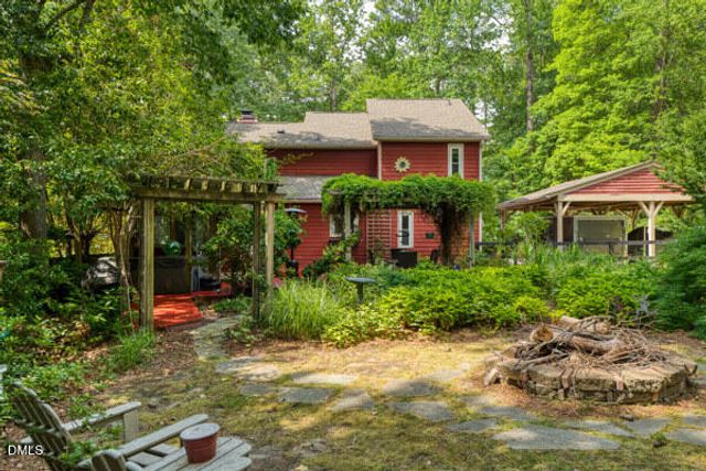 818 Lake Forest Drive, Raleigh, NC 27615