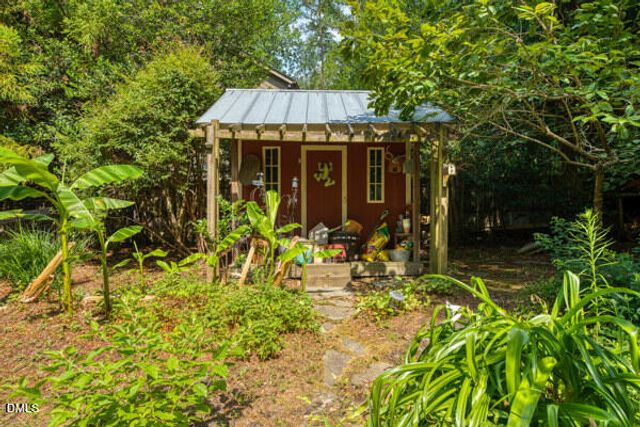 818 Lake Forest Drive, Raleigh, NC 27615