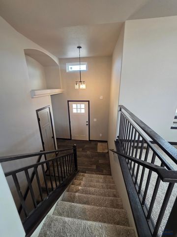 3969 ALTOR LN, Rapid City, SD 57703