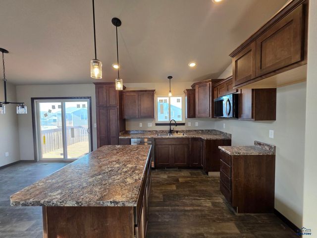 3969 ALTOR LN, Rapid City, SD 57703