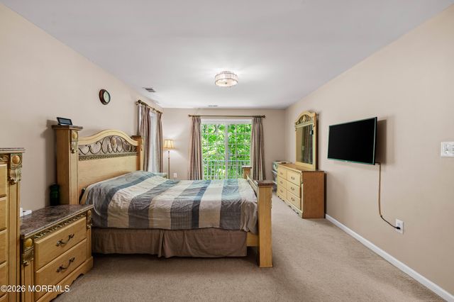 34 Amber Drive, Old Bridge, NJ 08857