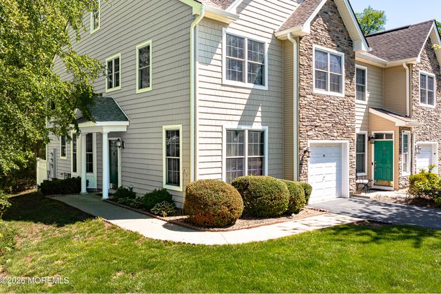 34 Amber Drive, Old Bridge, NJ 08857