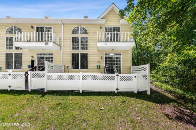 34 Amber Drive, Old Bridge, NJ 08857