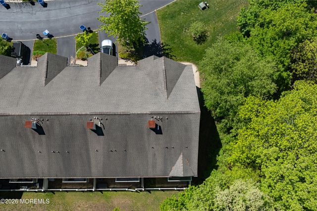 34 Amber Drive, Old Bridge, NJ 08857