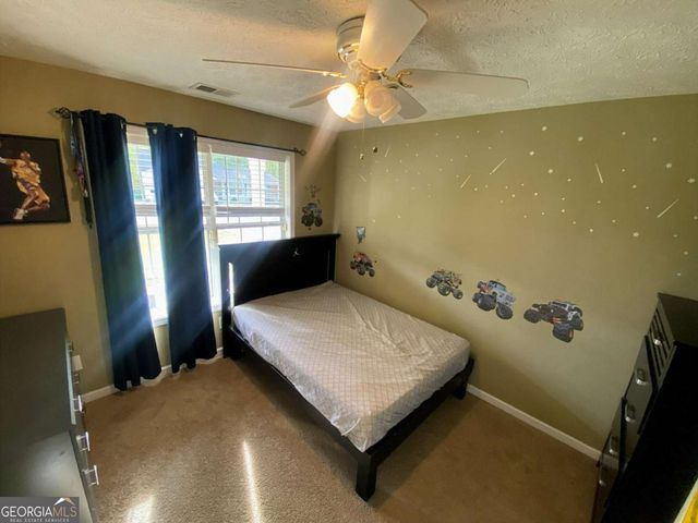 188 Waters Edge Drive, Locust Grove, GA 30248