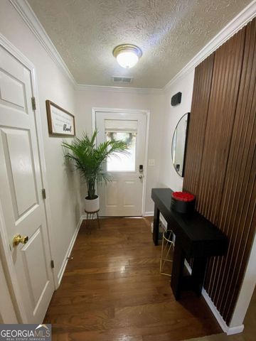 188 Waters Edge Drive, Locust Grove, GA 30248