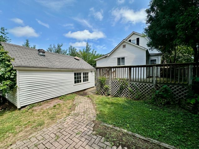 50 Sheridan Street, Elgin, IL 60123