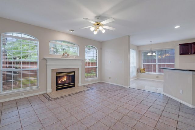 921 Brown Trail, Coppell, TX 75019