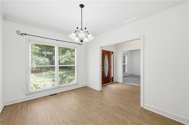 7015 Oakcreek Trace, Cumming, GA 30041