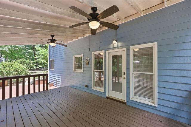7015 Oakcreek Trace, Cumming, GA 30041