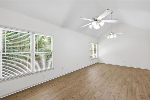7015 Oakcreek Trace, Cumming, GA 30041