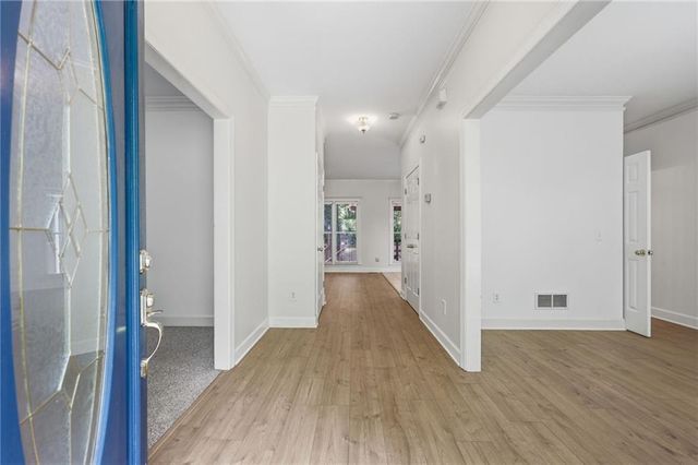 7015 Oakcreek Trace, Cumming, GA 30041