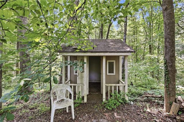 7015 Oakcreek Trace, Cumming, GA 30041