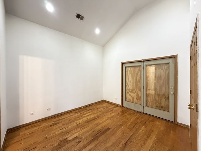 3100 W Polk Street 3, Chicago, IL 60612