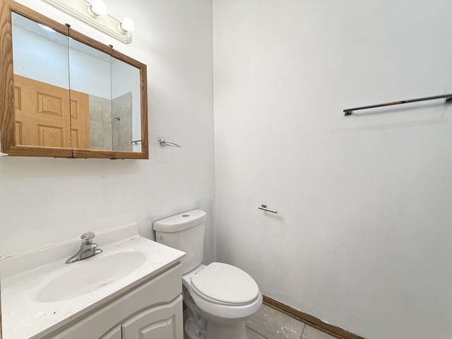 3100 W Polk Street 3, Chicago, IL 60612