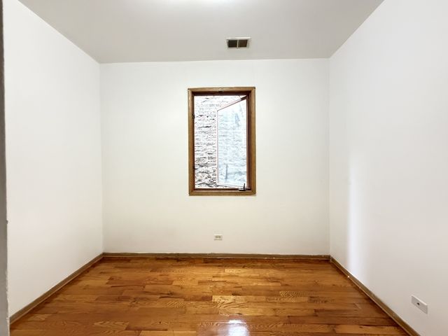 3100 W Polk Street 3, Chicago, IL 60612