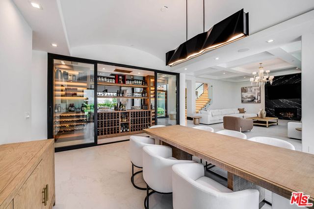 25201 Prado Del Misterio, Calabasas, CA 91302