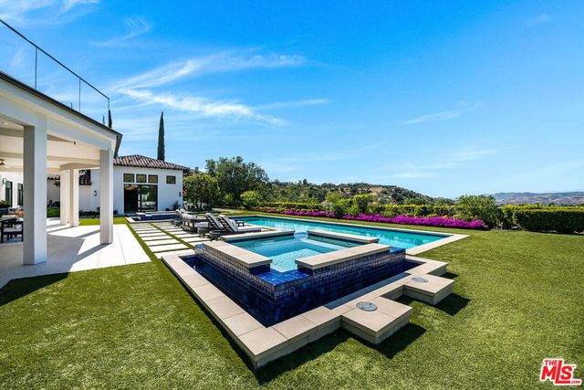 25201 Prado Del Misterio, Calabasas, CA 91302