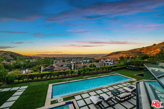 25201 Prado Del Misterio, Calabasas, CA 91302