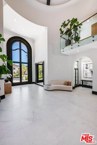 25201 Prado Del Misterio, Calabasas, CA 91302