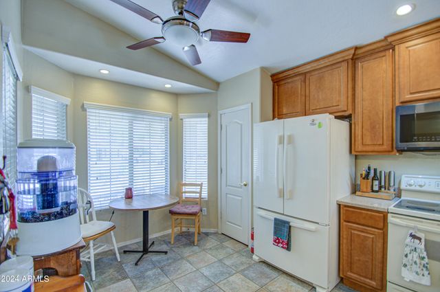 10109 E OBISPO Avenue, Mesa, AZ 85212