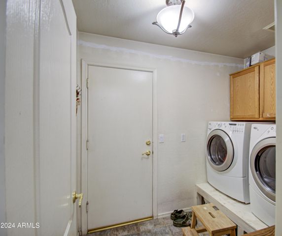 10109 E OBISPO Avenue, Mesa, AZ 85212
