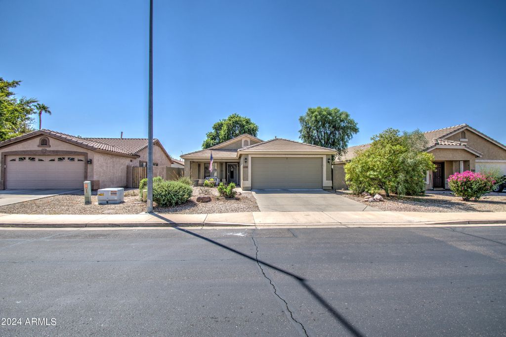 10109 E OBISPO Avenue, Mesa, AZ 85212 — photo 3